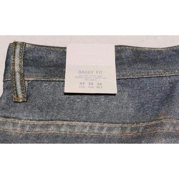 ZARA Baggy Fit Straight Leg Size 34 Distressed Jeans NWT - Picture 4 of 8
